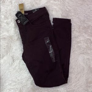 American Eagle Low Rise Super Stretch Jeggings